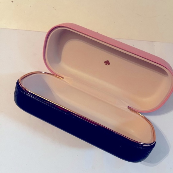 Kate Spade NewYork Eyeglass Cases & Storage Sunglasses - Picture 3 of 6